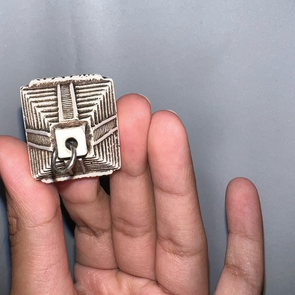 Yucatán, Mexico souvenir pyramid key charm - Picture 4 of 4